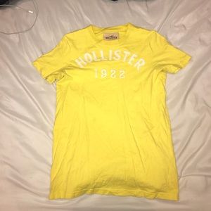 Hollister tee